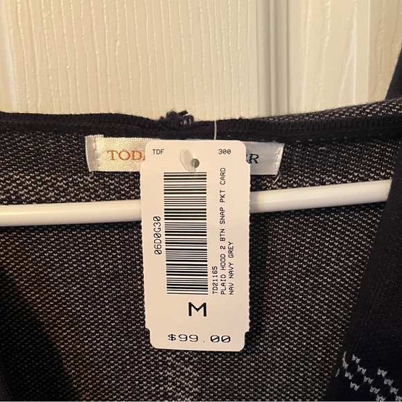 Cardigan - Picture 2 of 3